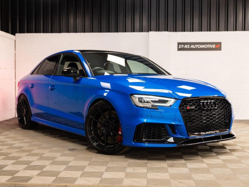 AUDI RS3