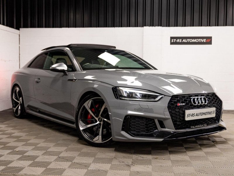 AUDI RS5